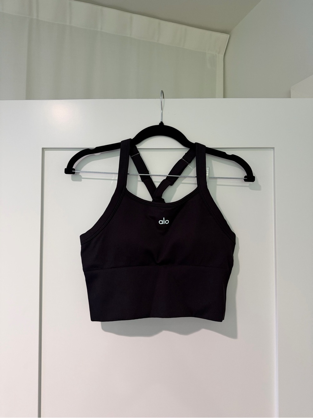 ALO Yoga Black Cross-Back Sports Bra